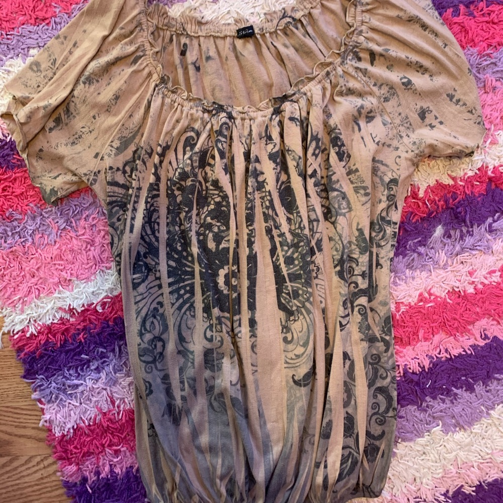 Short sleeve shirt